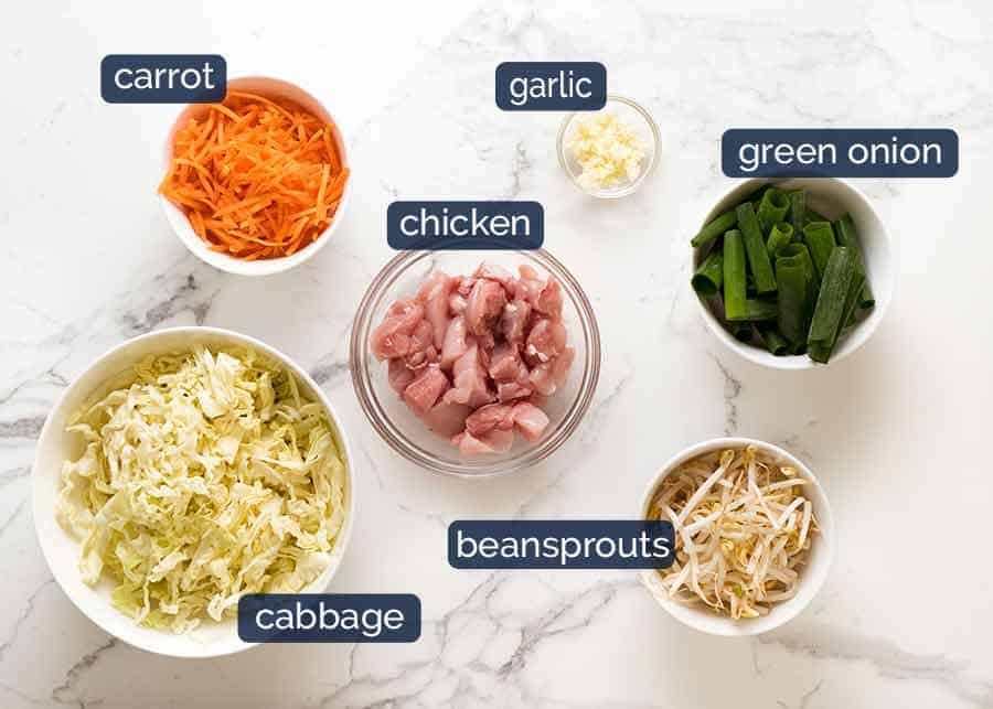 What goes in Chow Mein