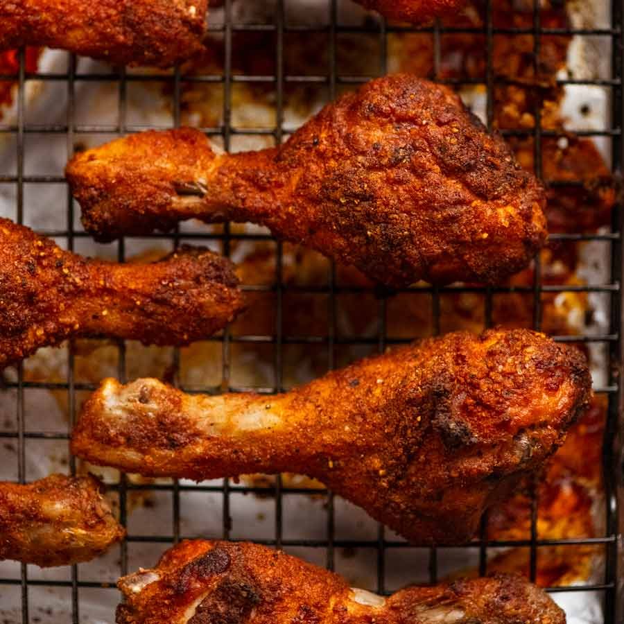 Freshly cooked Crispy Baked Chicken Drumsticks